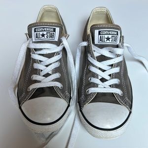 Converse Chucks in Med / light Gray